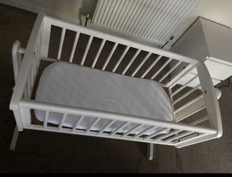 swinging crib fitted sheets